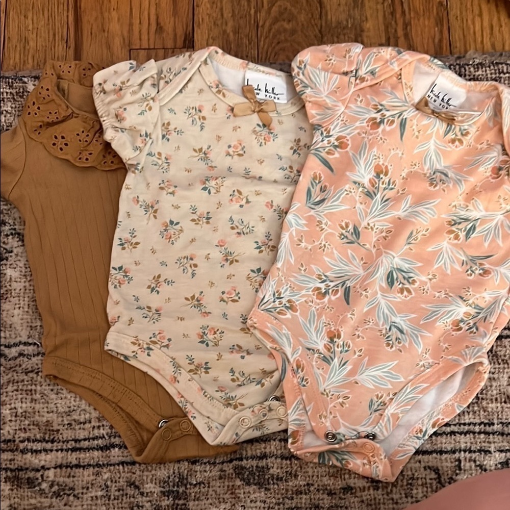 Nicole Miller 3-Piece Onesie Set